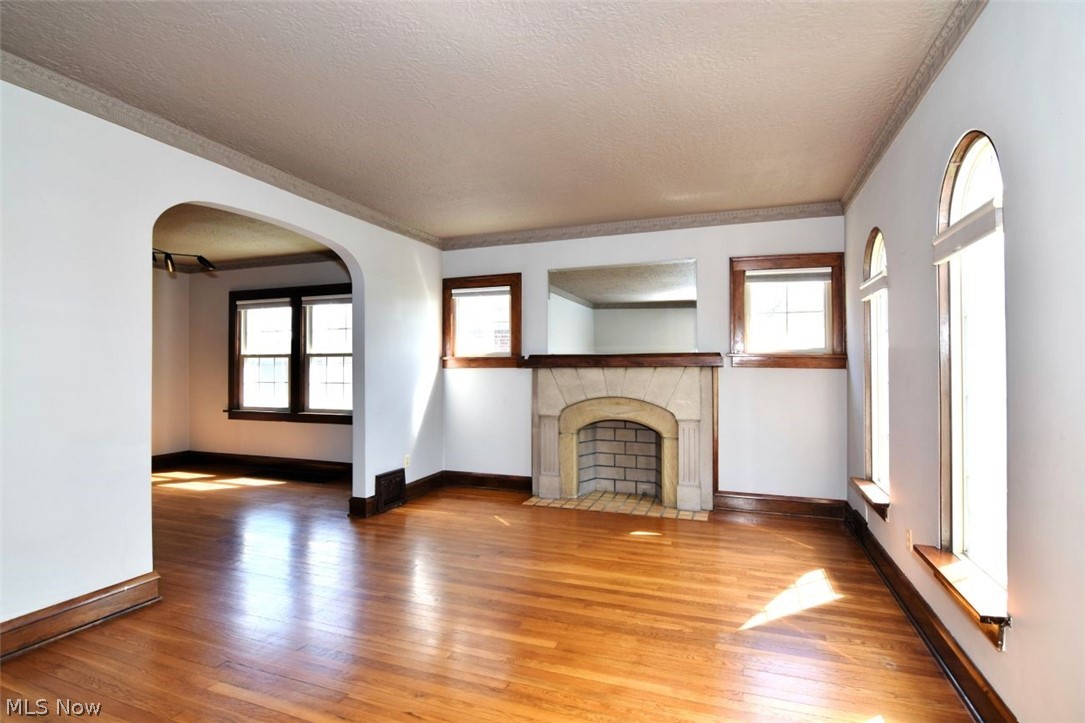 6222 Brookside Drive