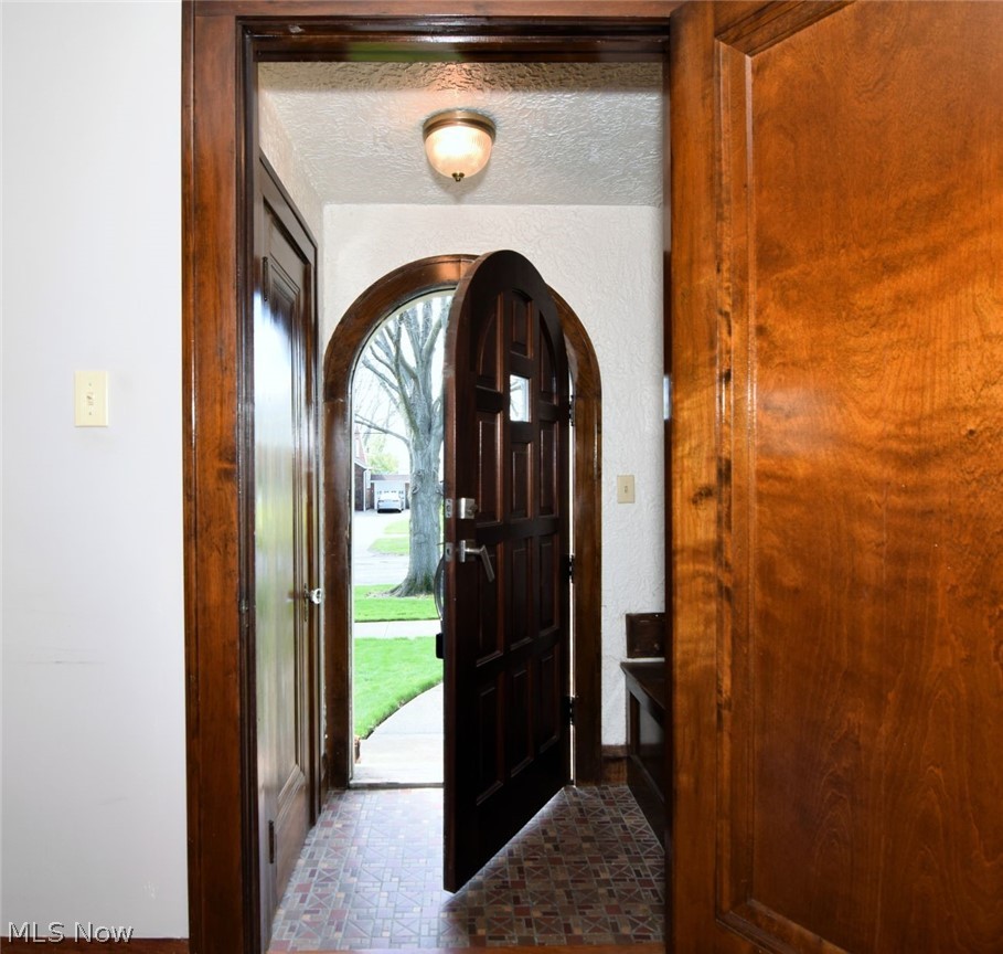 6222 Brookside Drive