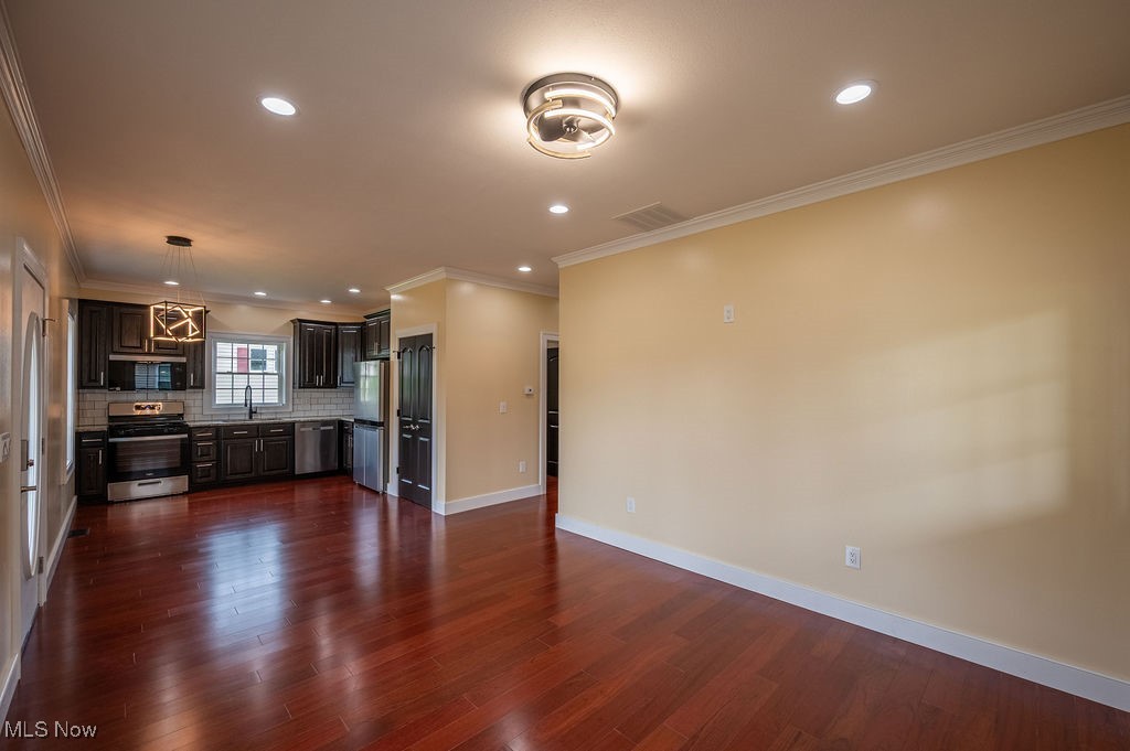 Avalon Adn - Residential