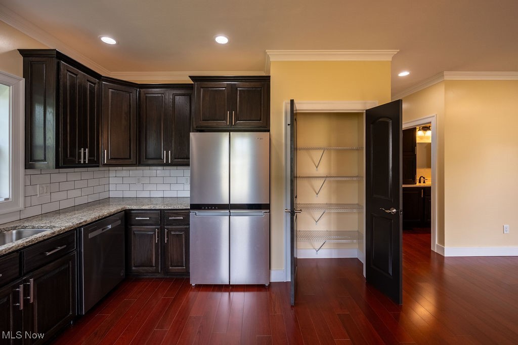 Avalon Adn - Residential