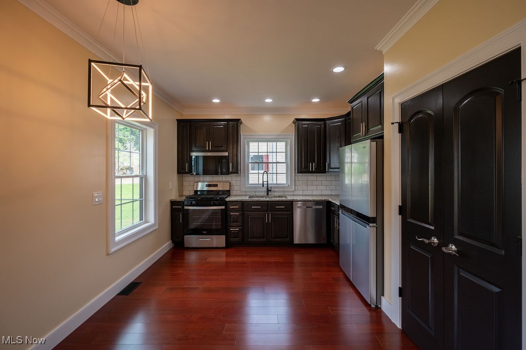 Avalon Adn - Residential