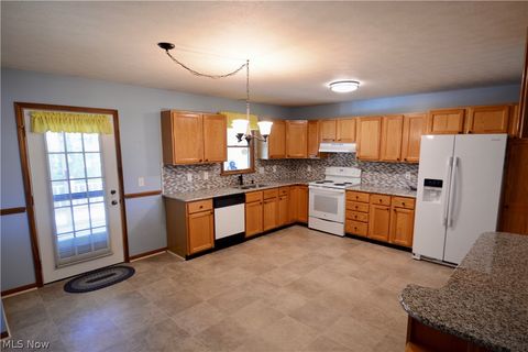 Tiny photo for 3313 Starwick Drive, Canfield, OH 44406 (MLS # 5190647)