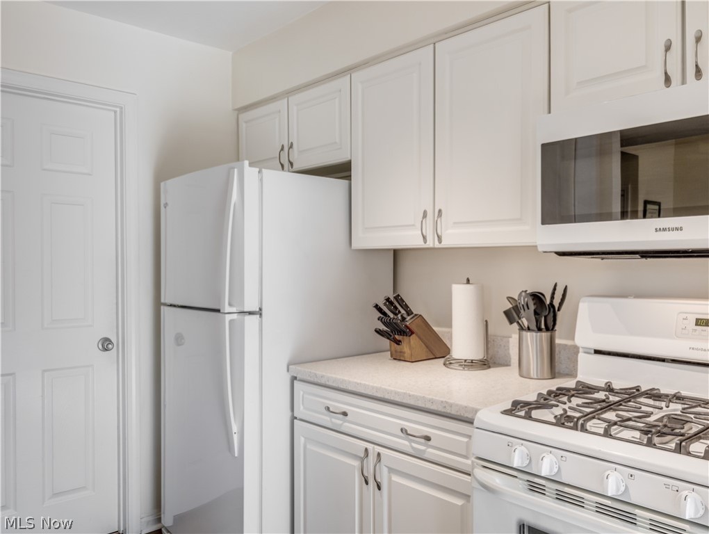 Edgebrook Condominiums - Residential