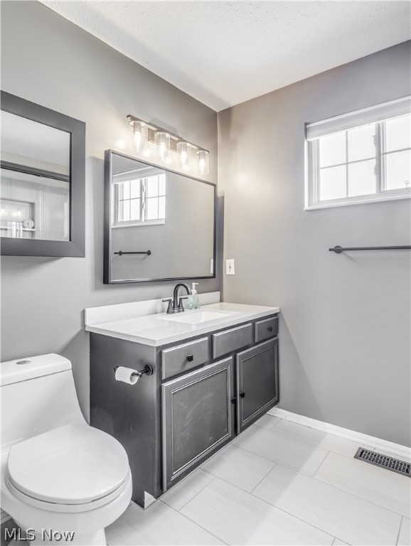 Edgebrook Condominiums - Residential