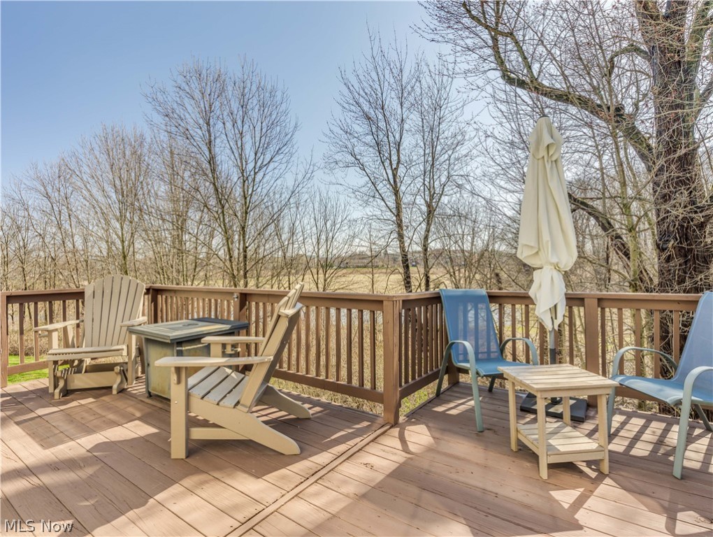 Edgebrook Condominiums - Residential