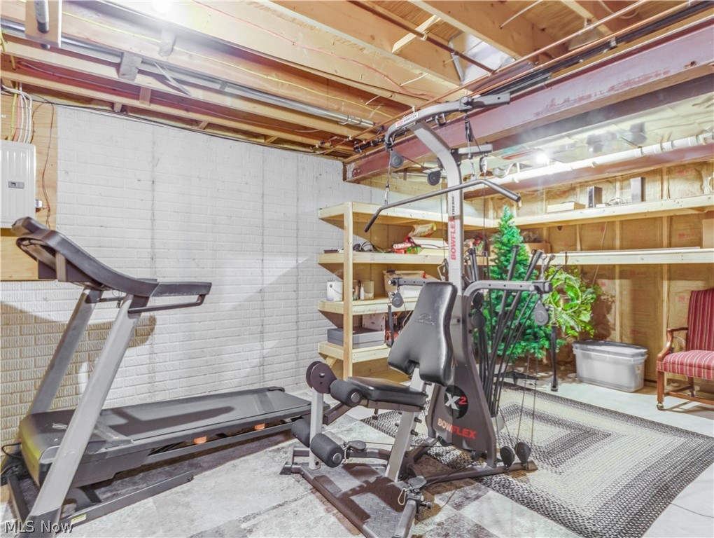 Edgebrook Condominiums - Residential