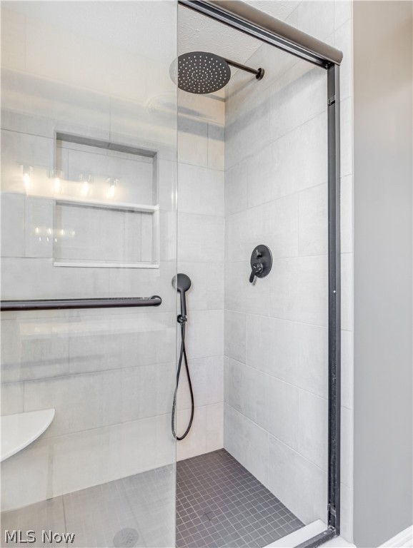 Edgebrook Condominiums - Residential