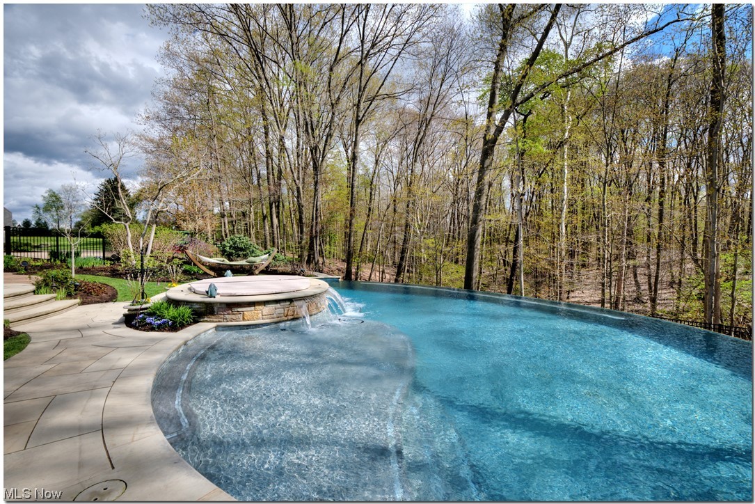 Arrowhead Farm - Residential