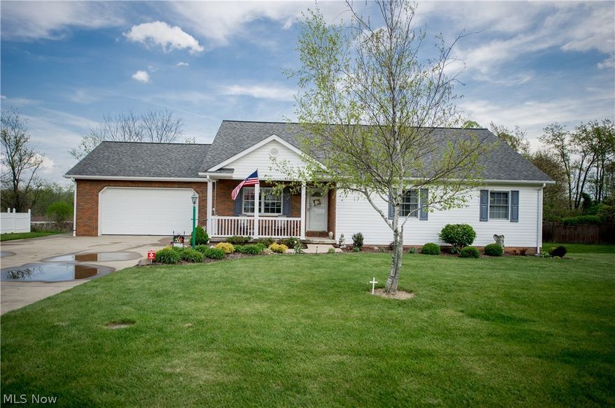 Absolutely immaculate! Stunning 3 BR, 3 BA quality built ranch ( '03).  Boasts a beautiful kitchen, LR & dining area all with new carpet, kitchen  & 2 baths w/ new flooring.  Spacious Master suite, walk in closets in 2 BR's & large closet in 3rd.  Amazing family room in walk out basement, has gas fireplace, large dry bar w/ storage underneath.  Sun room off of dining area  & deck both overlook lovely landscaped yard.  Other updates include humidifier on furnace, water softener & filtration system, security system.  Large storage building (1 yr. old).  Most of the interior has been tastefully and freshly repainted.  Super nice, and spotless...  
Sellers respectfully request that shoes be taken off at the door.  Thanks!