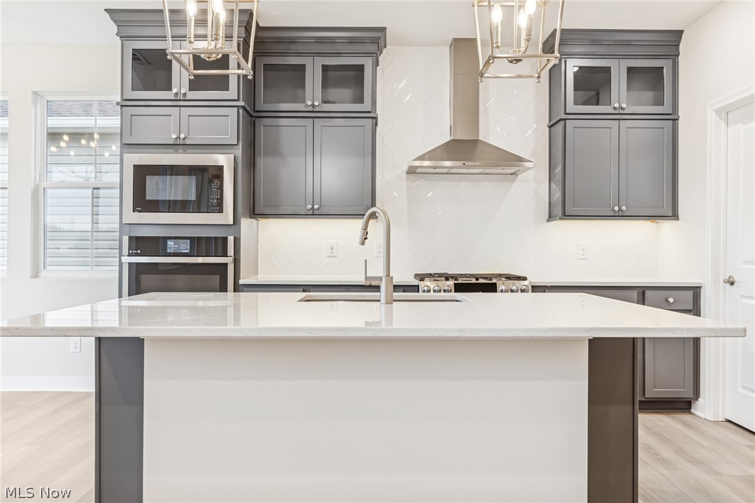 Four Seasons at Sandstone - Residential