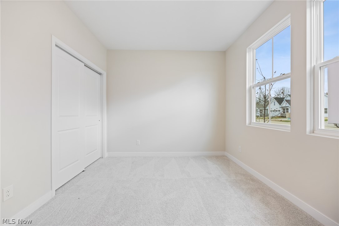 Four Seasons at Sandstone - Residential