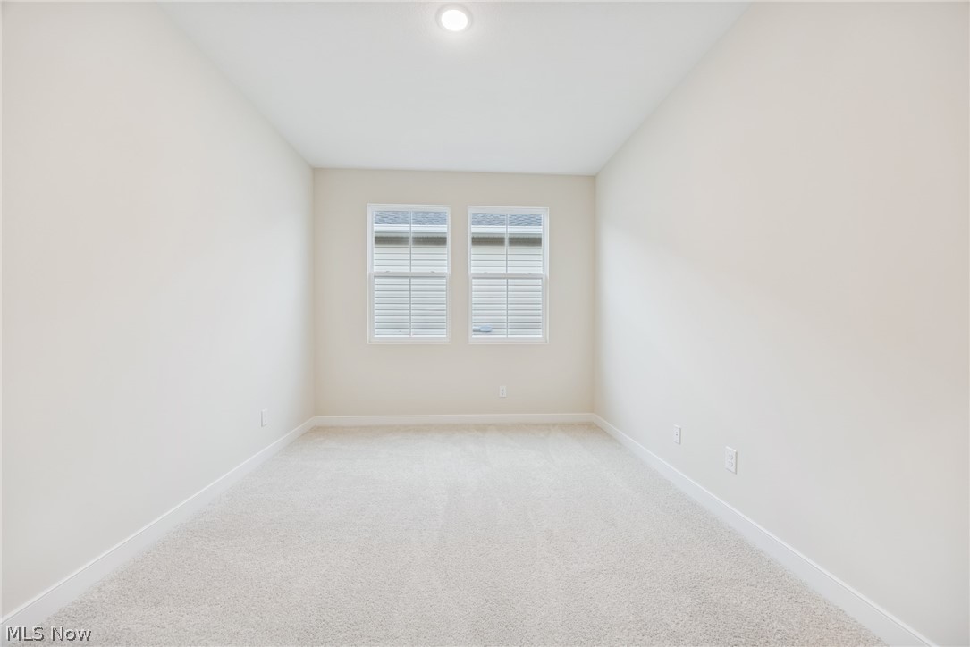 Four Seasons at Sandstone - Residential