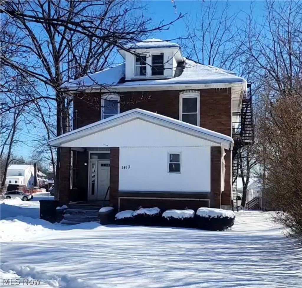 Photo of 1413 East Avenue, Akron, OH 44307 (MLS # 5207735)