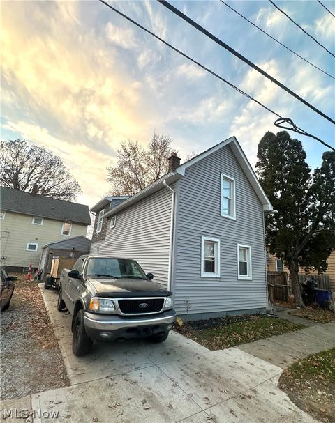 Tiny photo for 3856 W 23rd Street, Cleveland, OH 44109 (MLS # 5191698)