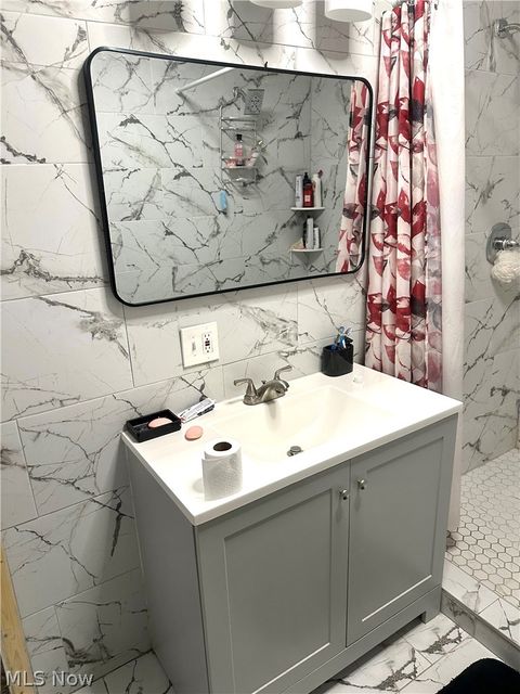 Tiny photo for 3856 W 23rd Street, Cleveland, OH 44109 (MLS # 5191698)