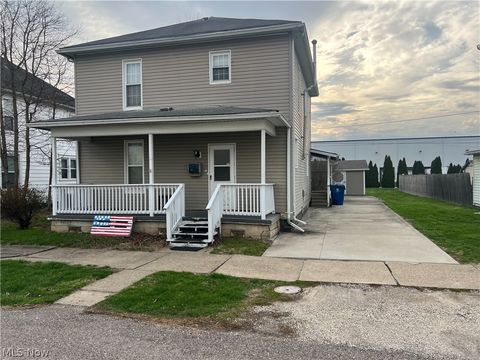 Homes For Sale - 231 N 7th Street<br/> Byesville, OH 43723