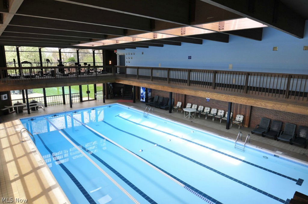 Greenwood Hlnds Condo Ph 12 - Residential