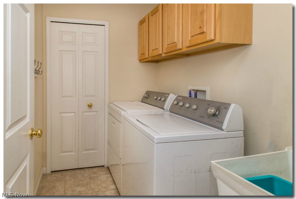 Greenwood Hlnds Condo Ph 12 - Residential