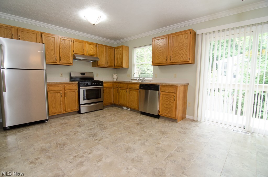 Tallmadge Road - Residential
