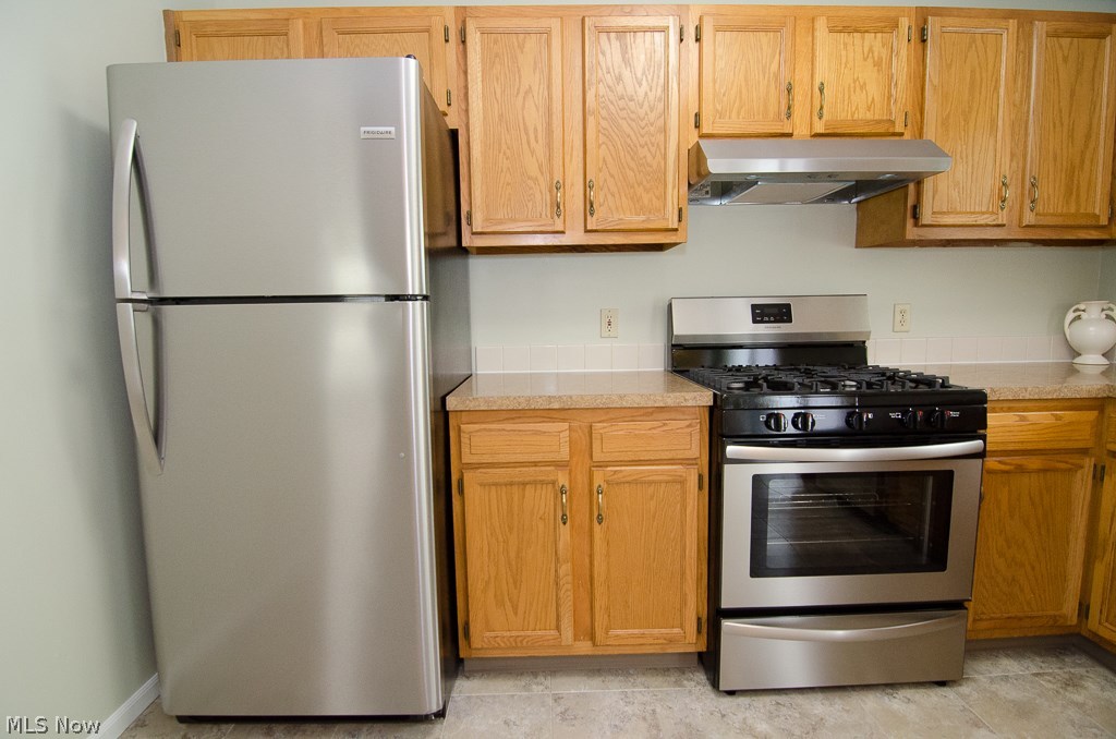 Tallmadge Road - Residential