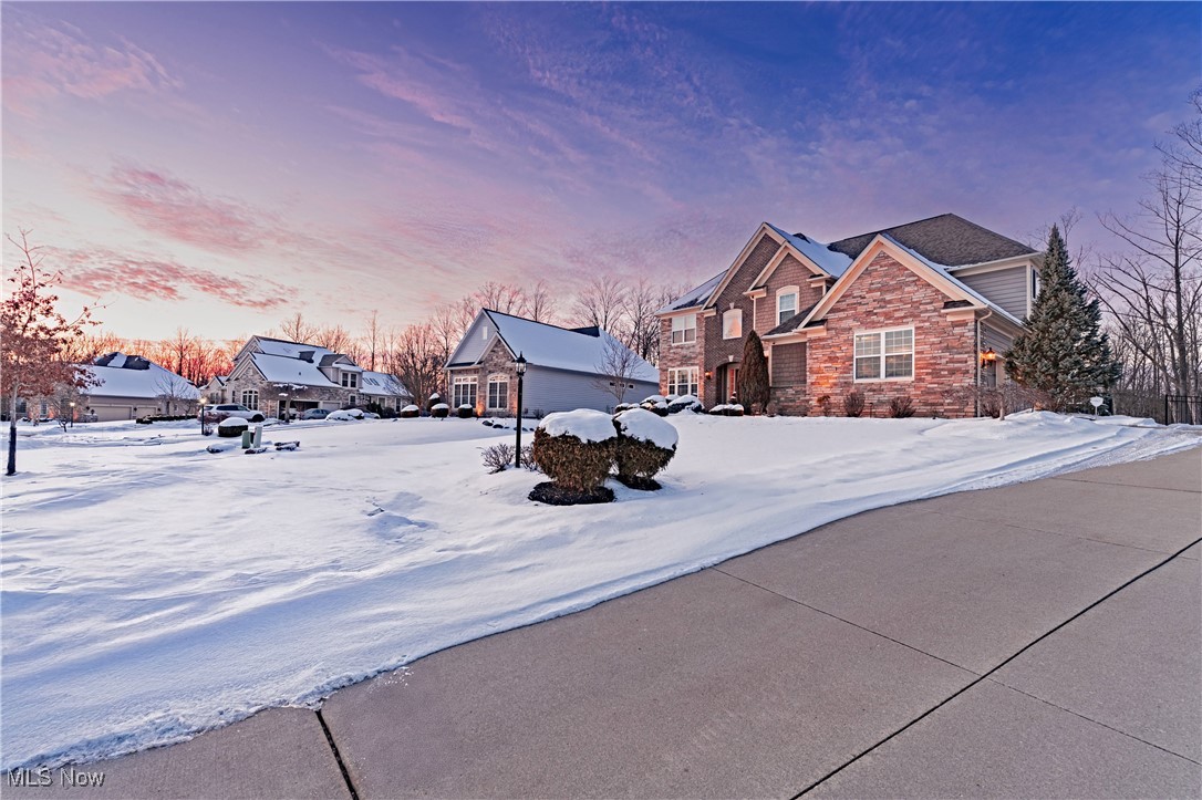 14300 Castlereagh Lane, Strongsville, Ohio image 46