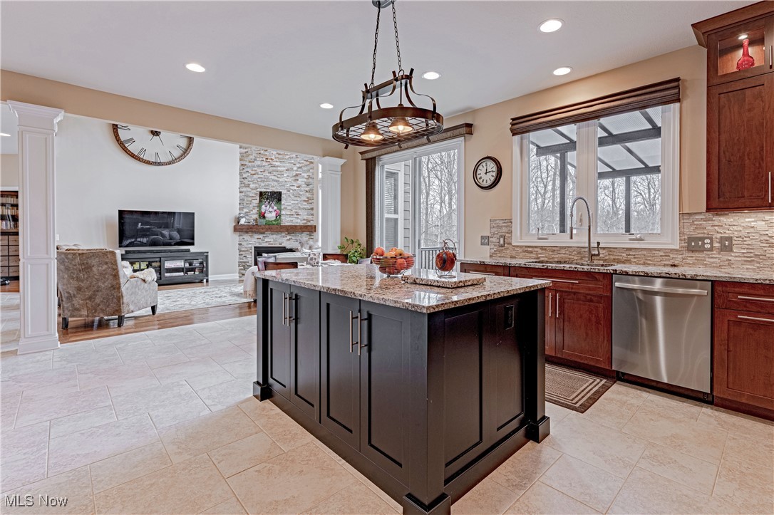 14300 Castlereagh Lane, Strongsville, Ohio image 18