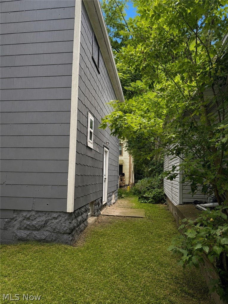 936 Ella Court