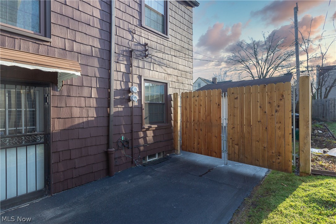 Van Sweringen Cos Sub #21 - Residential Income