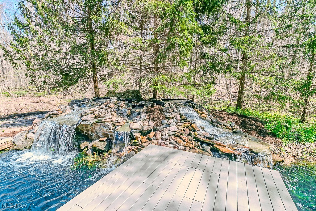 11191 Winding Brook Lane, Chesterland, Ohio image 35