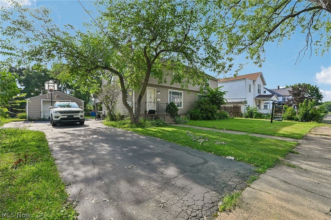 116 Lafayette Avenue