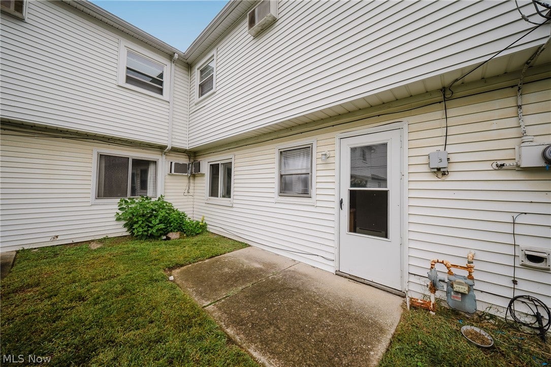 7191 Hart Street 105