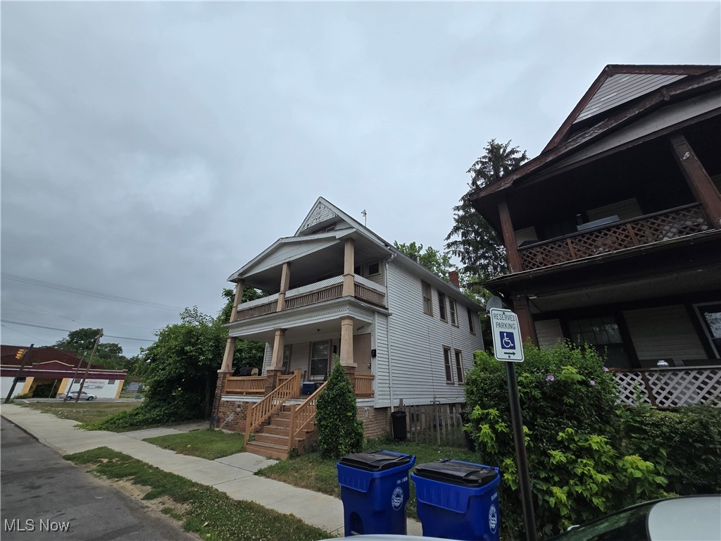 Amor & Carpenters - Residential Income