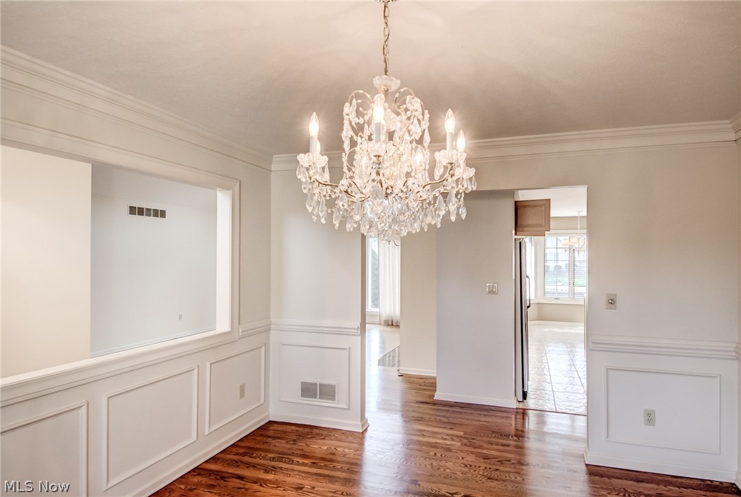 Village Crystal Lakes Condo - Residential