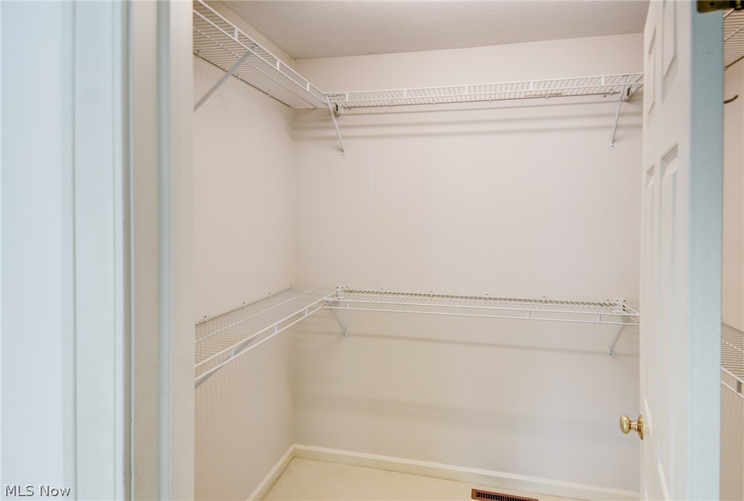 Village Crystal Lakes Condo - Residential