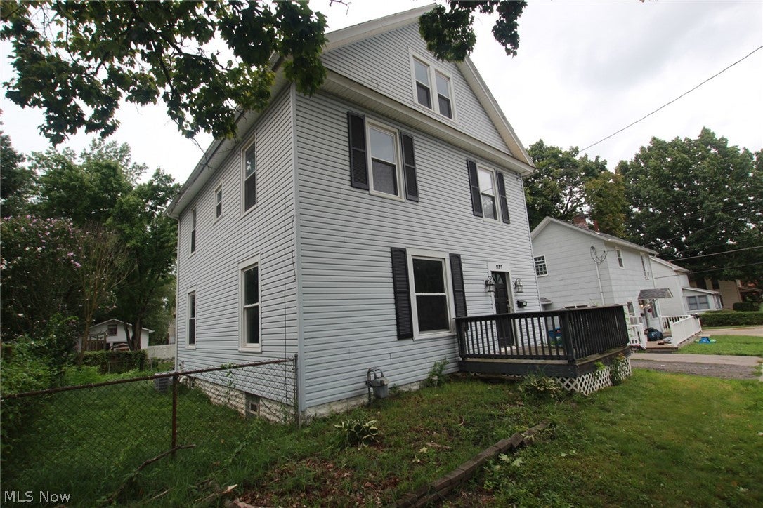 237 Woodland Avenue