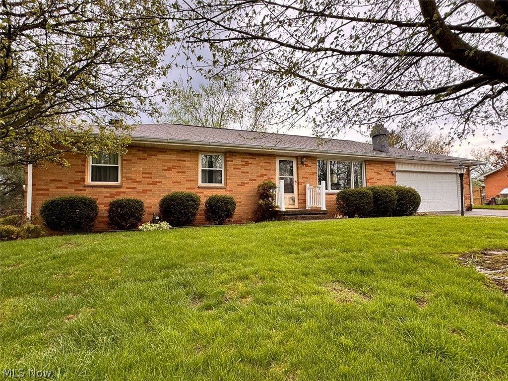 Photo of 1484 Lambert Street, Alliance, OH 44601 (MLS # 5205079)