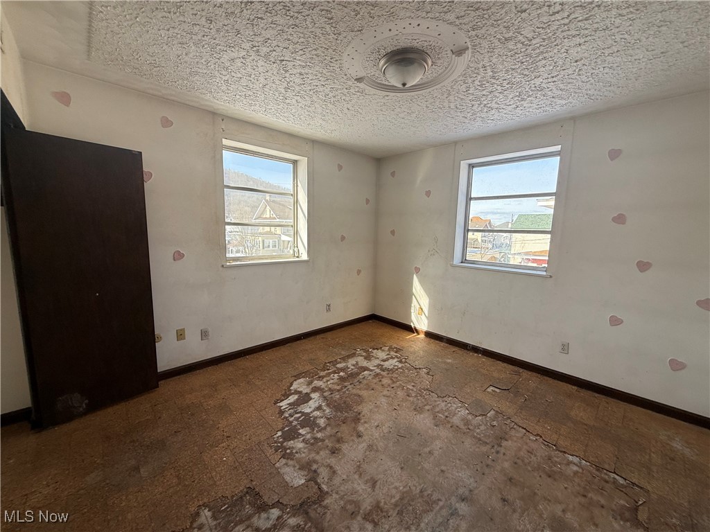 522 N 3rd Street, Toronto, Ohio image 37