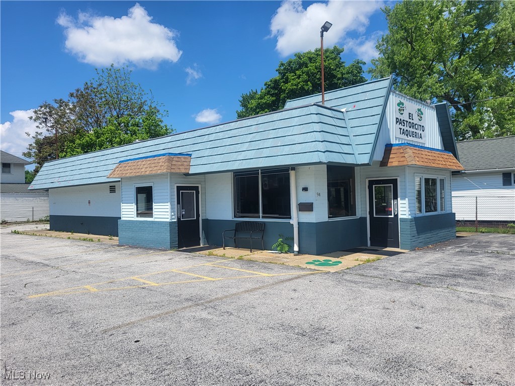 Mogadore - Commercial Sale