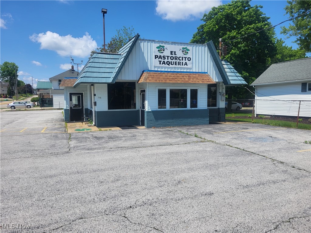 Mogadore - Commercial Sale