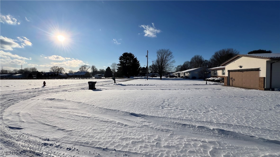 2.5 Ac Vacant Lot Lynnwood Drive, Magnolia, Ohio image 3