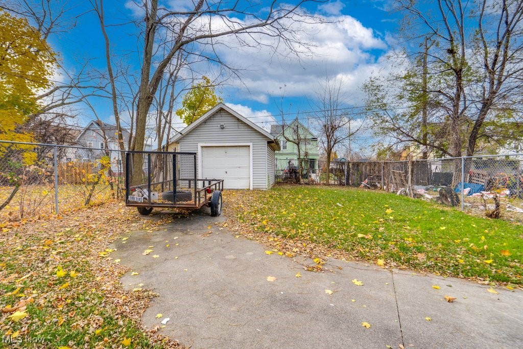 Gm Hicks Glenville Adds - Residential