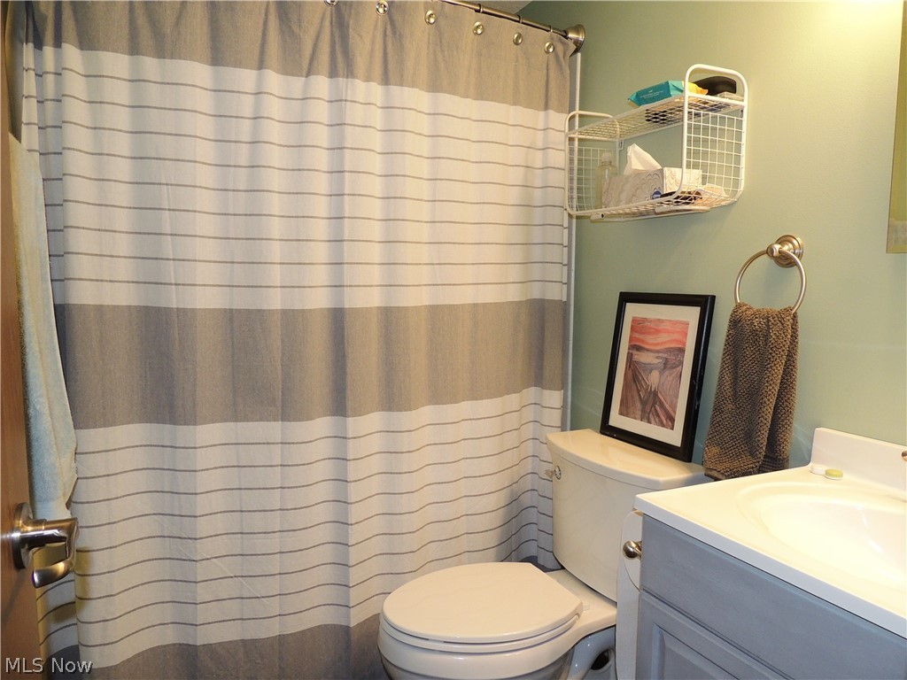 Cedarwood Vill Condo - Residential