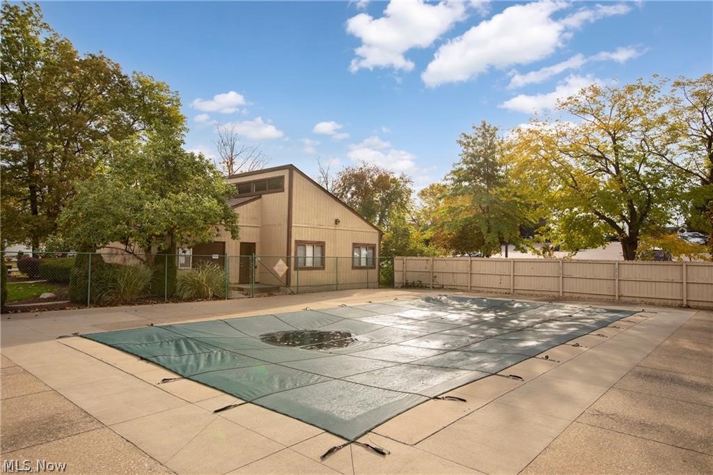 Cedarwood Vill Condo - Residential