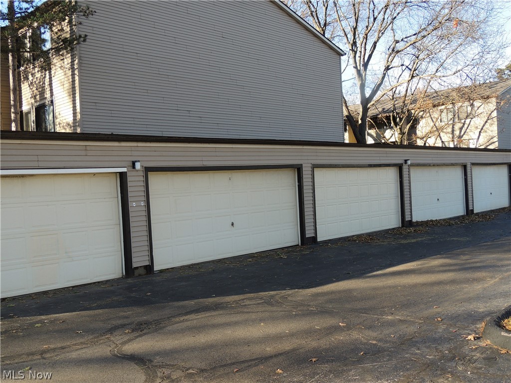 Cedarwood Vill Condo - Residential