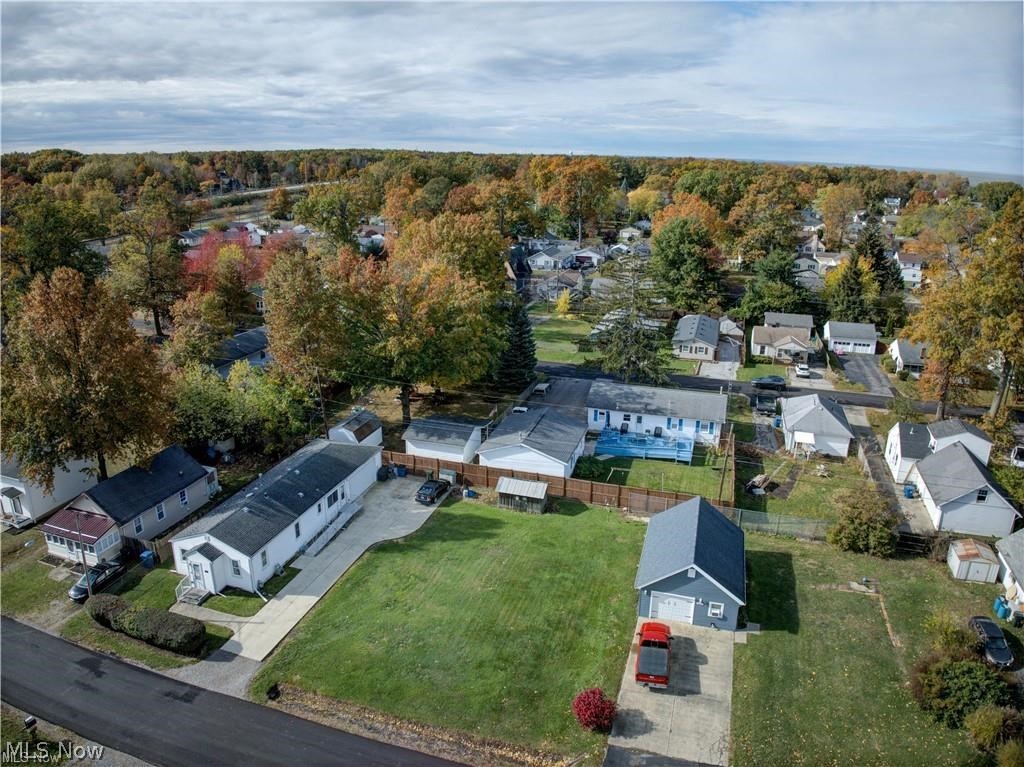 Vermilion/Lk 01 - Land