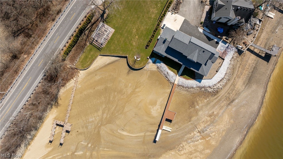 Lake Milton Cottage - Residential