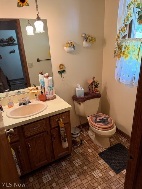 Tiny photo for 3585 Clermont Street NW, North Lawrence, OH 44666 (MLS # 5238634)