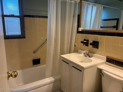 Tiny photo for 272 E 235th Street, Euclid, OH 44123 (MLS # 5252613)