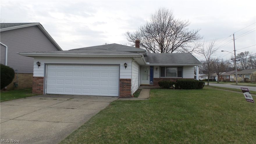 Spacious updated split level home freshly painted, new carpet, new appliances, enclosed patio, attached garage and more. Easy to view and easy application process. Close to shopping and public transportation. Schedule a showing today!