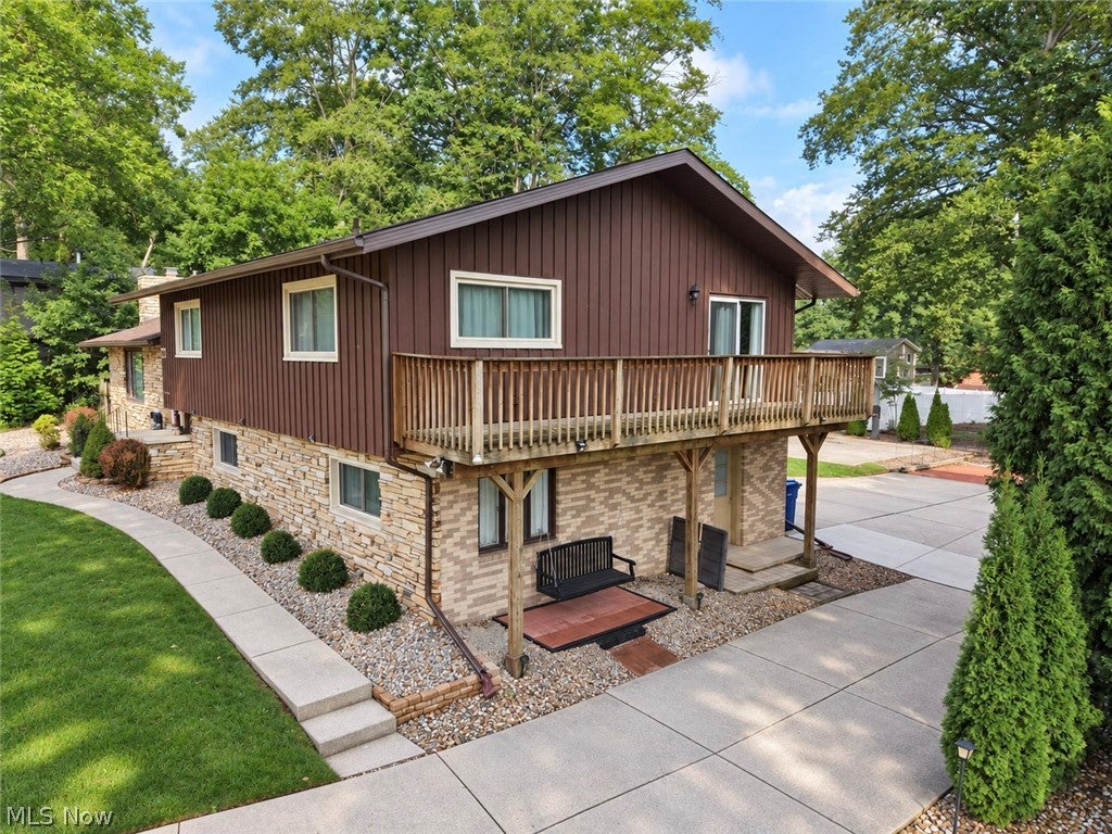 310 Fawnwood Drive